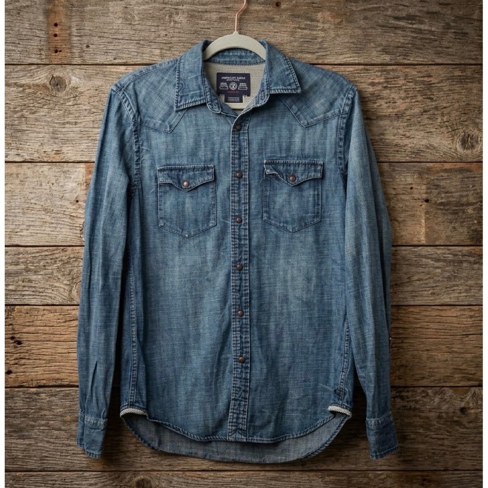 American Eagle Mens Vintage Fit Denim Western Snap Front Shirt Medium Wash Small